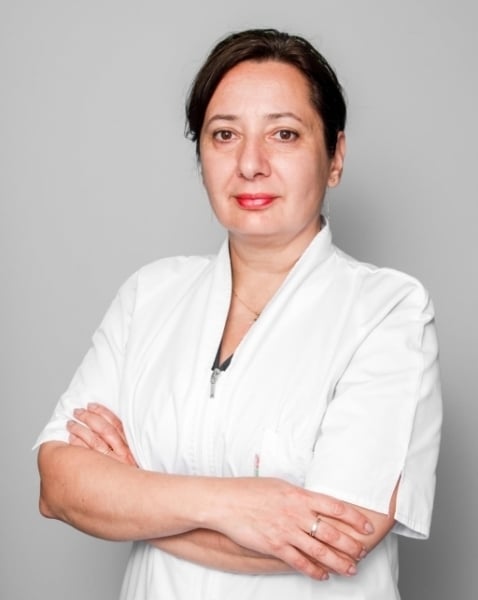 Dr. Andreea Sandulescu