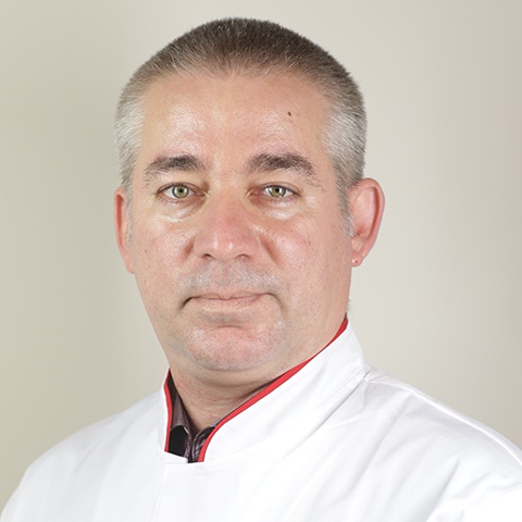 Dr. Marius Frinculescu 