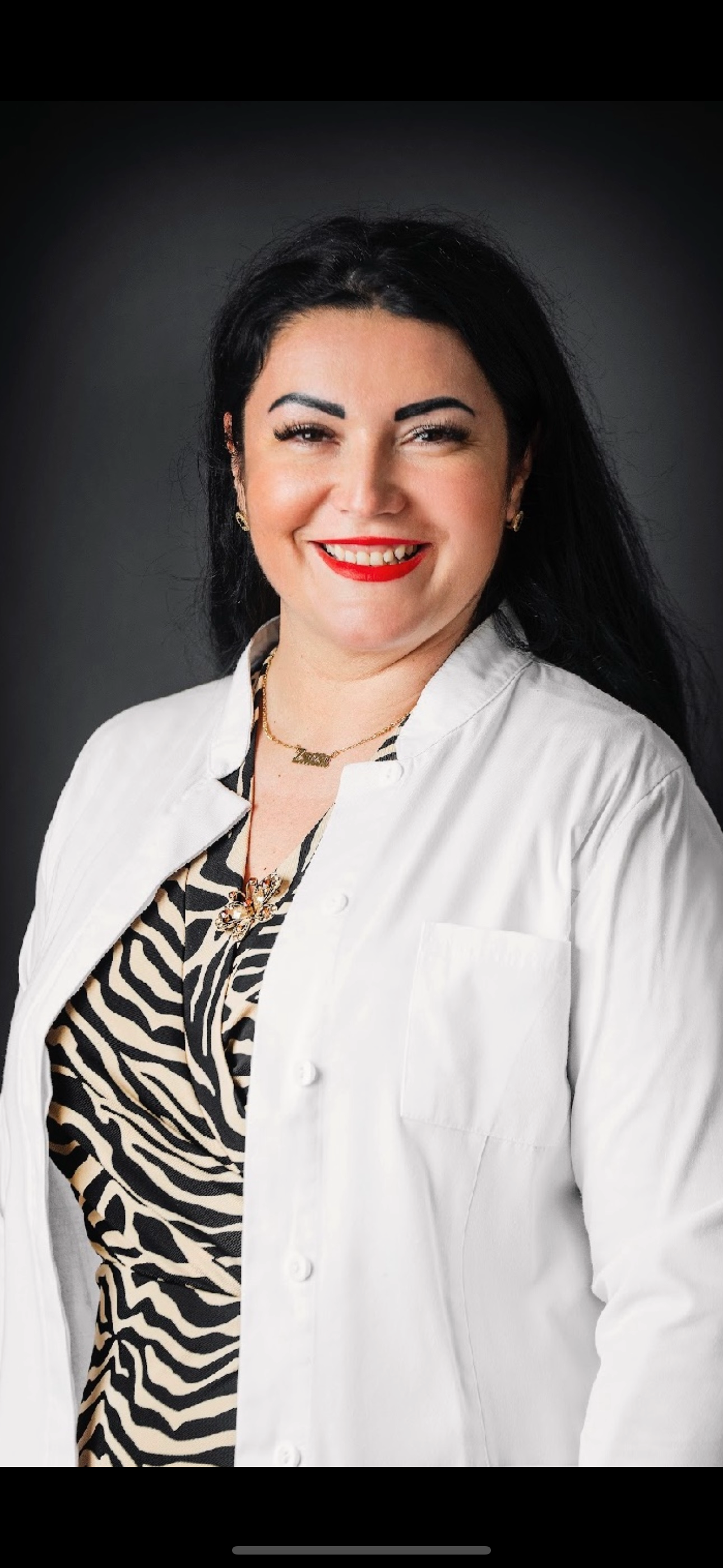 Dr. Radu Lukacs Zsuzsanna