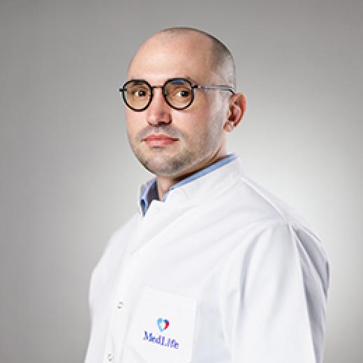Dr. Rata Mihai
