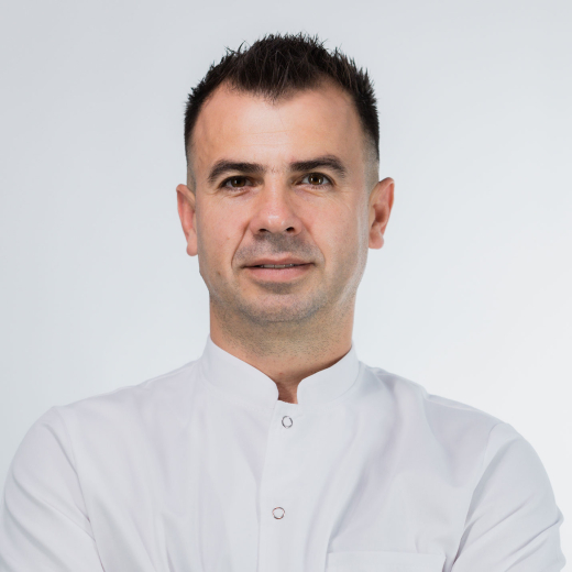 Dr. Pocreata Dumitru