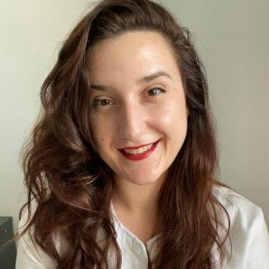 Dr. Macinic Laura Elena